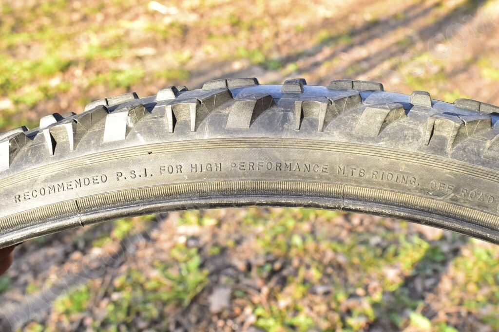 Panaracer Duster II Front 26x2.10