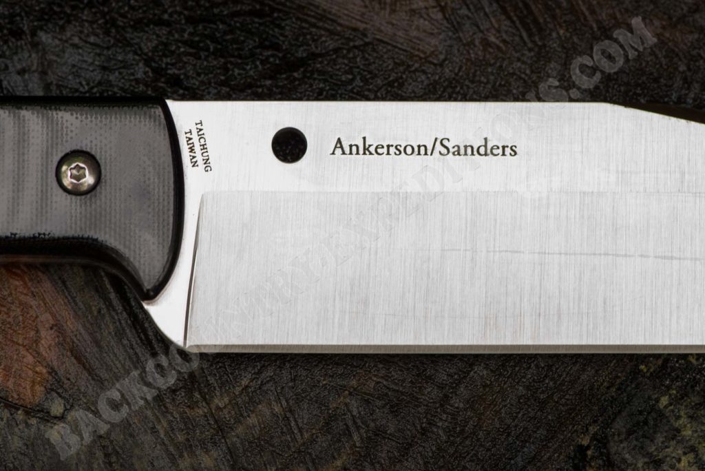 Spyderco Province knife