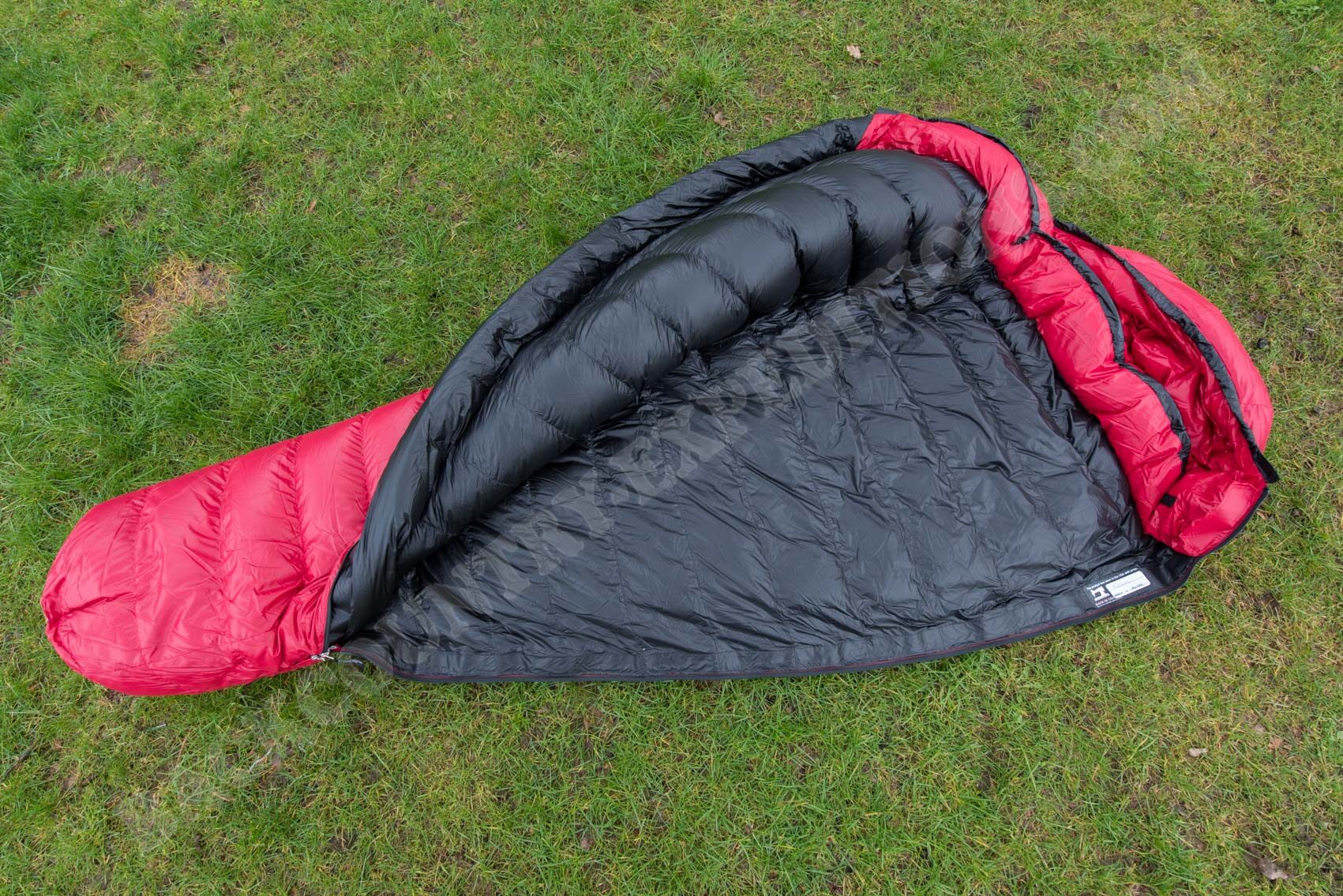 western mountaineering apache mf