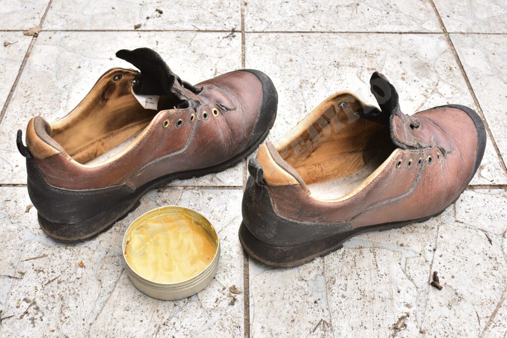 Backcountry-Expeditions Weltbestes Lederwachs