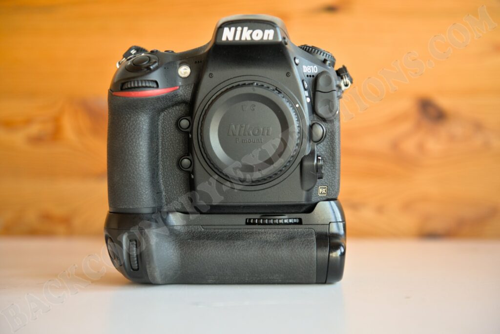 Nikon D810 + Nikon MB-D12