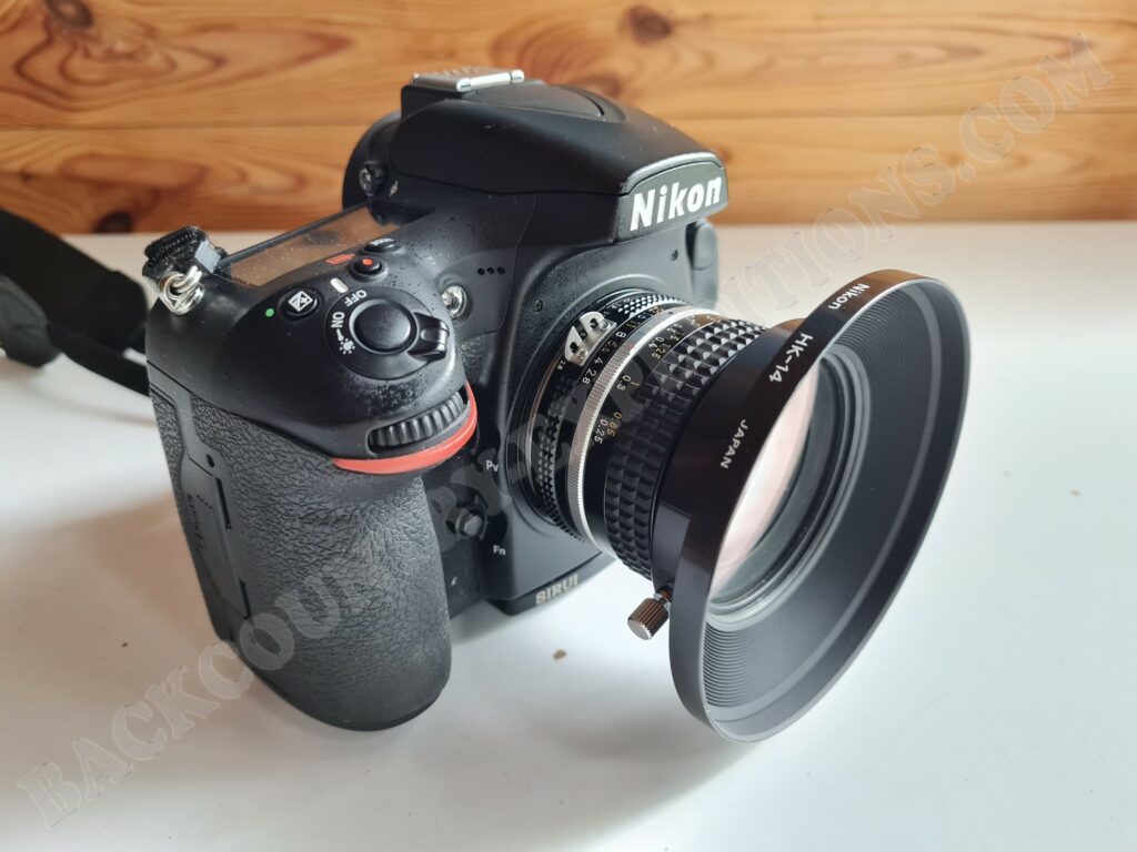 Nikon D810 mit Nikkor 20mm f2.8 und HK-14