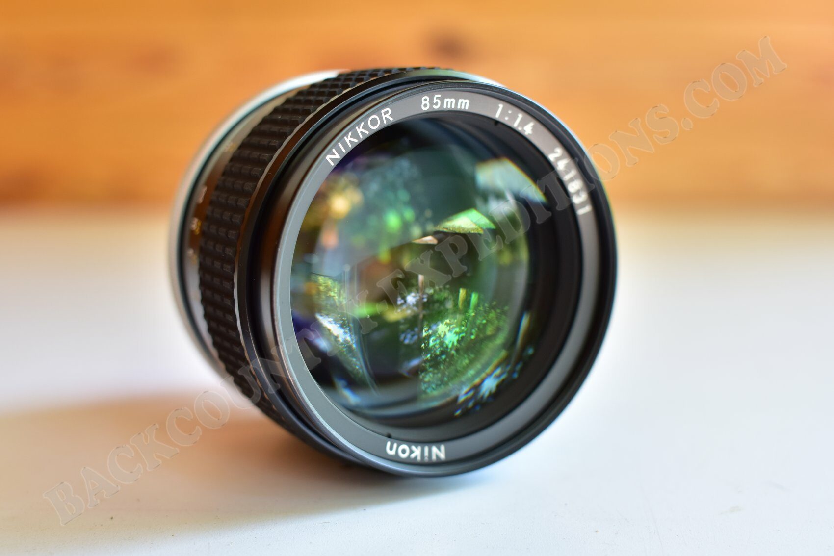 ニコン Ai-s Nikkor 85mm F1.4 231 ニコン Ai-s Nikkor 85mm F1.4 231 Nikon 85mm f/1.4 AI-s Review &